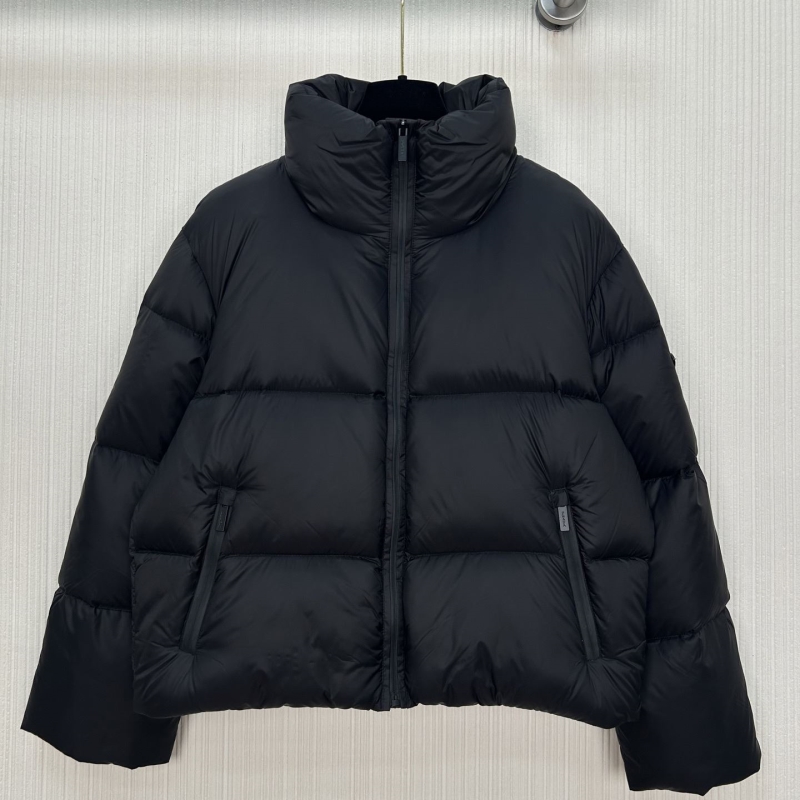 Pra*a down jacket